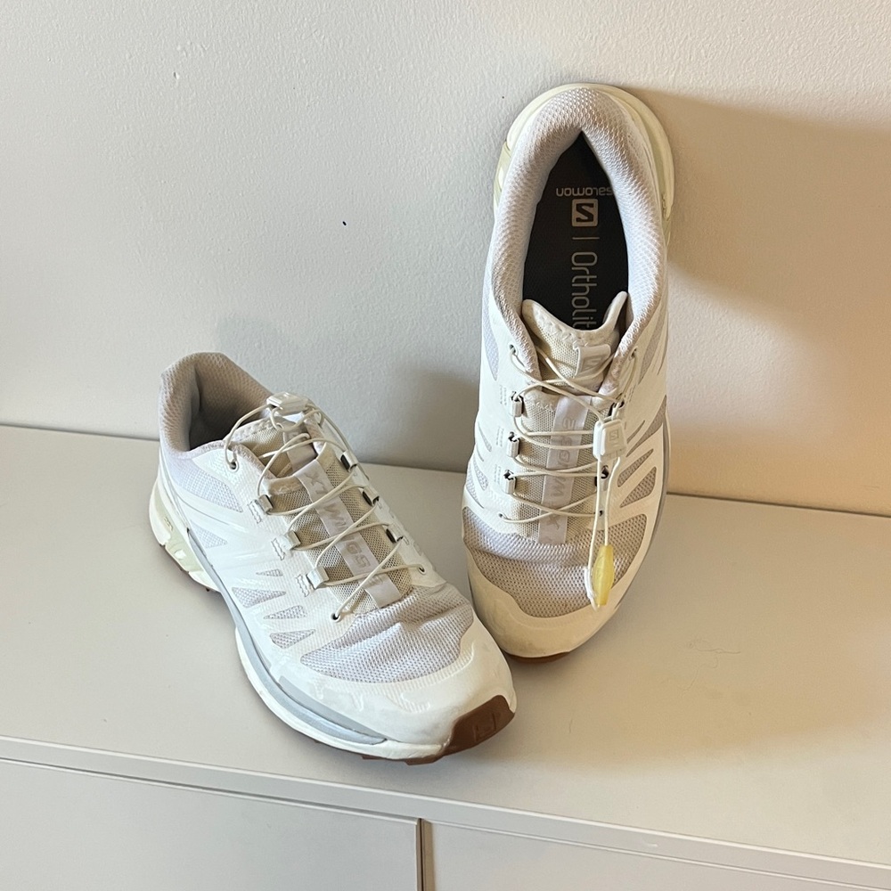 Salomon XT Wings 2 Ortholite White and Gray Sneakers
